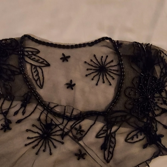 Beaded over shoulder wrap - Picture 8 of 9